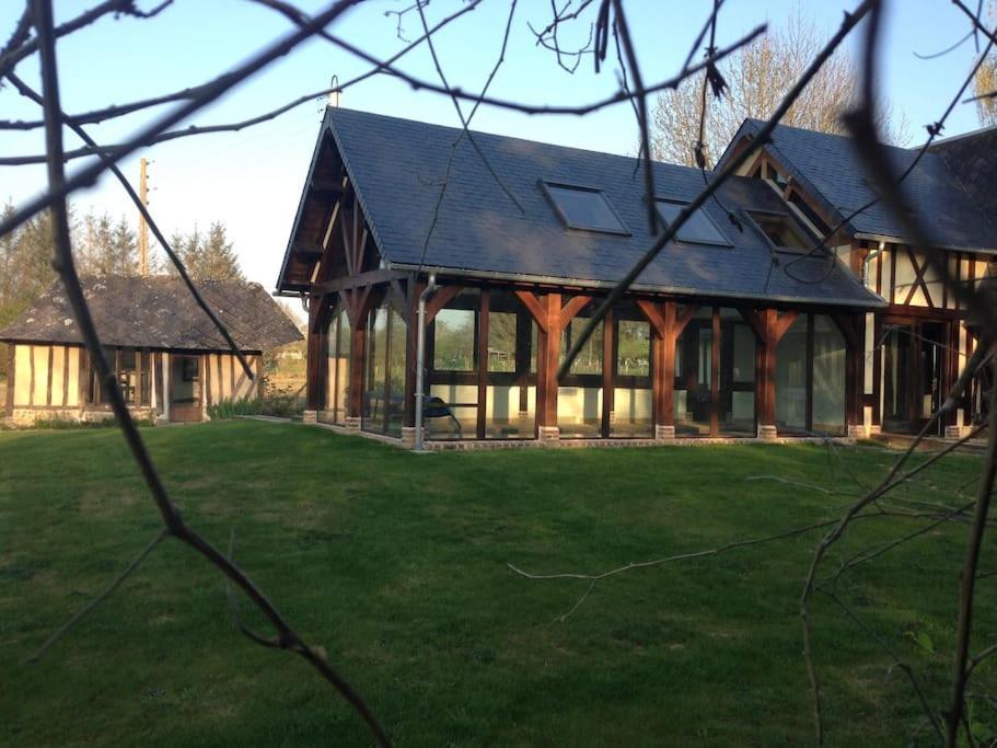 Villa Domaine Du Bois L'Abbe à Épaignes Extérieur photo